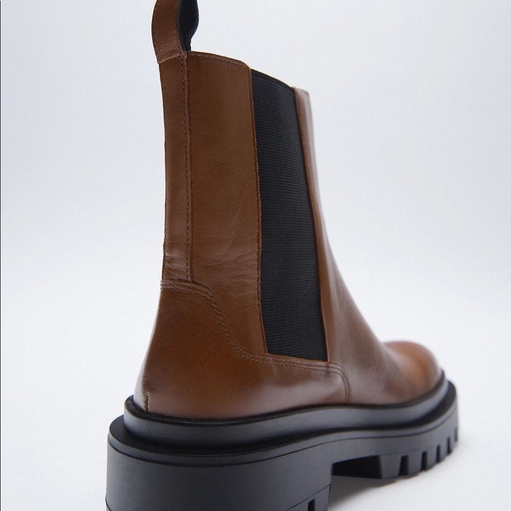 Zara LOW HEELED LUG SOLE LEATHER ANKLE BOOTS 7.5/38 NEW - Picture 12 of 14